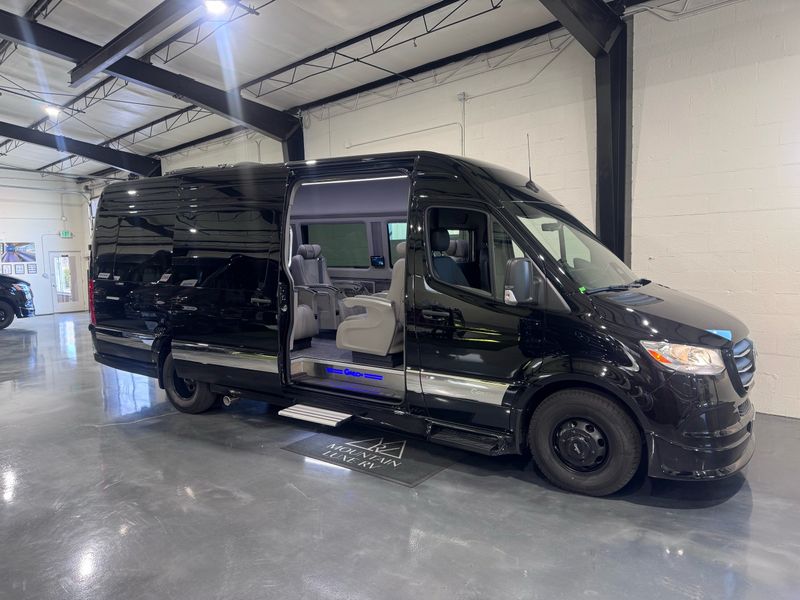 2026 Grech RV Lusso Tour