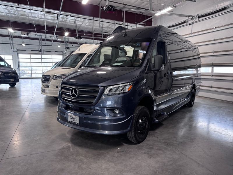 2027 Grech RV Vacanza-Ion 24 AWD Tour