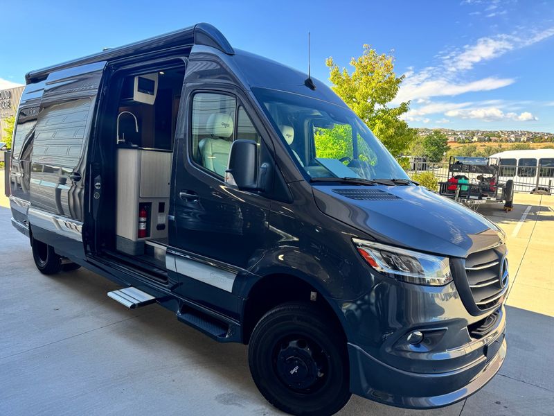 2025 Grech RV Terreno-Ion AWD Twin Bed
