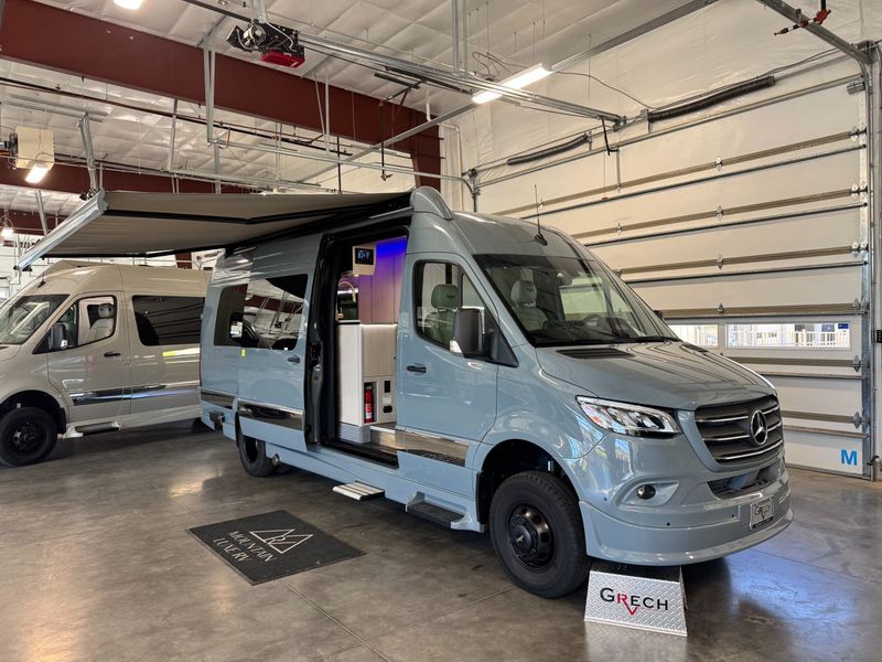 2027 Grech RV Strada-Ion AWD Tour